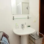 Gualda Atico 公寓 *